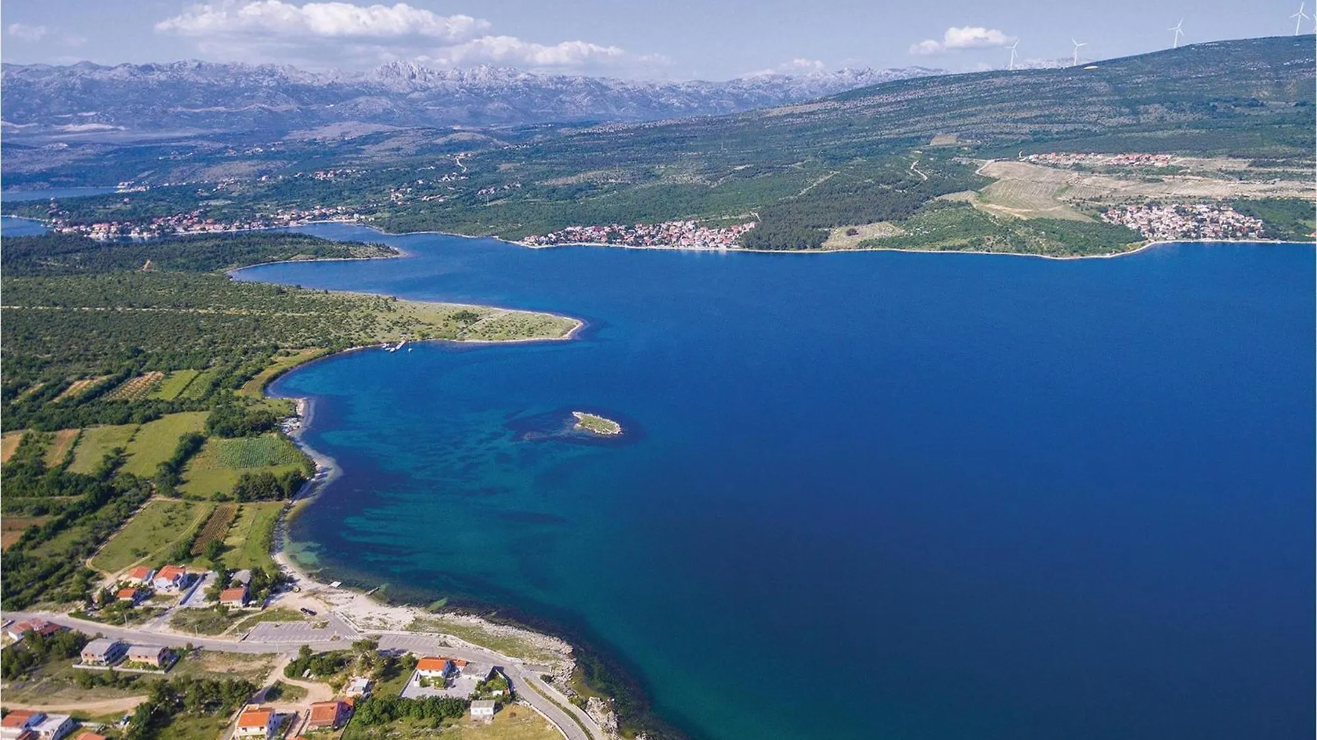 Awesome Home In Pridraga With Jacuzzi 0*,  Croatia